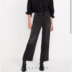 High-Waisted Wow Crop Wide-Leg Jeans black wash